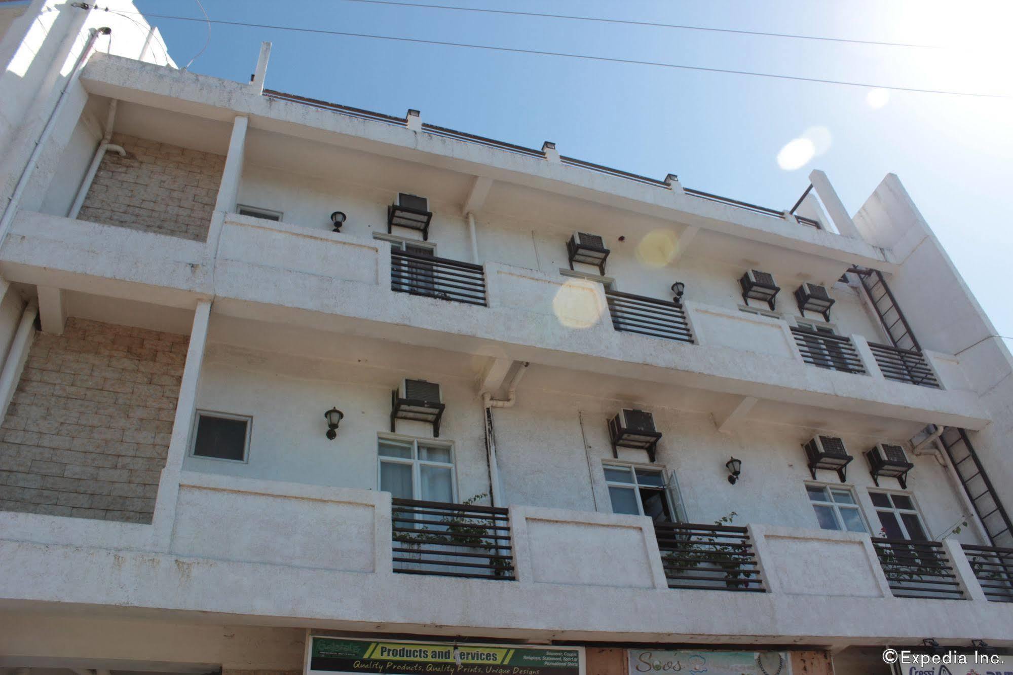 Sea Horse Guest House Coron Bagian luar foto