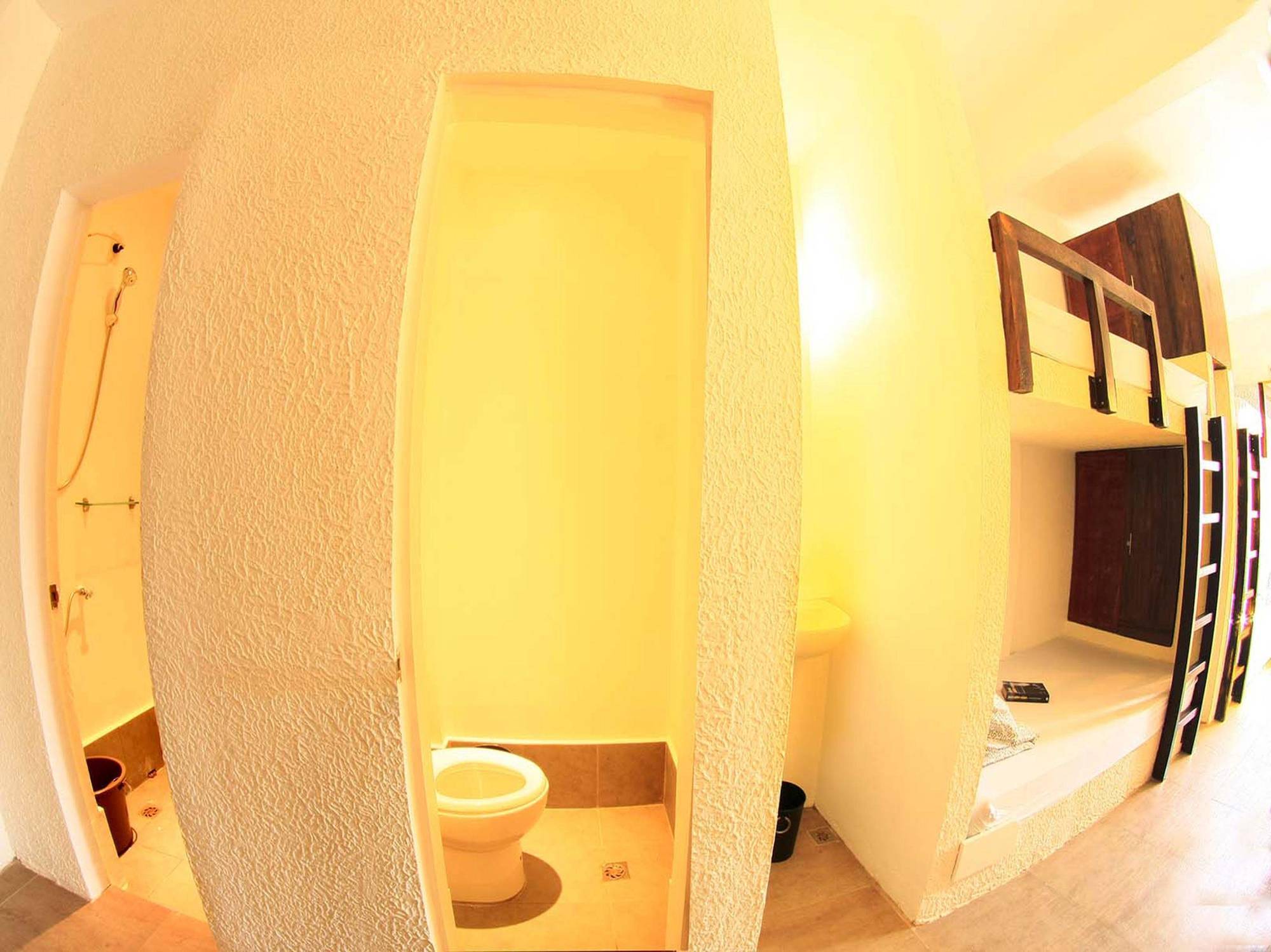 Sea Horse Guest House Coron Bagian luar foto