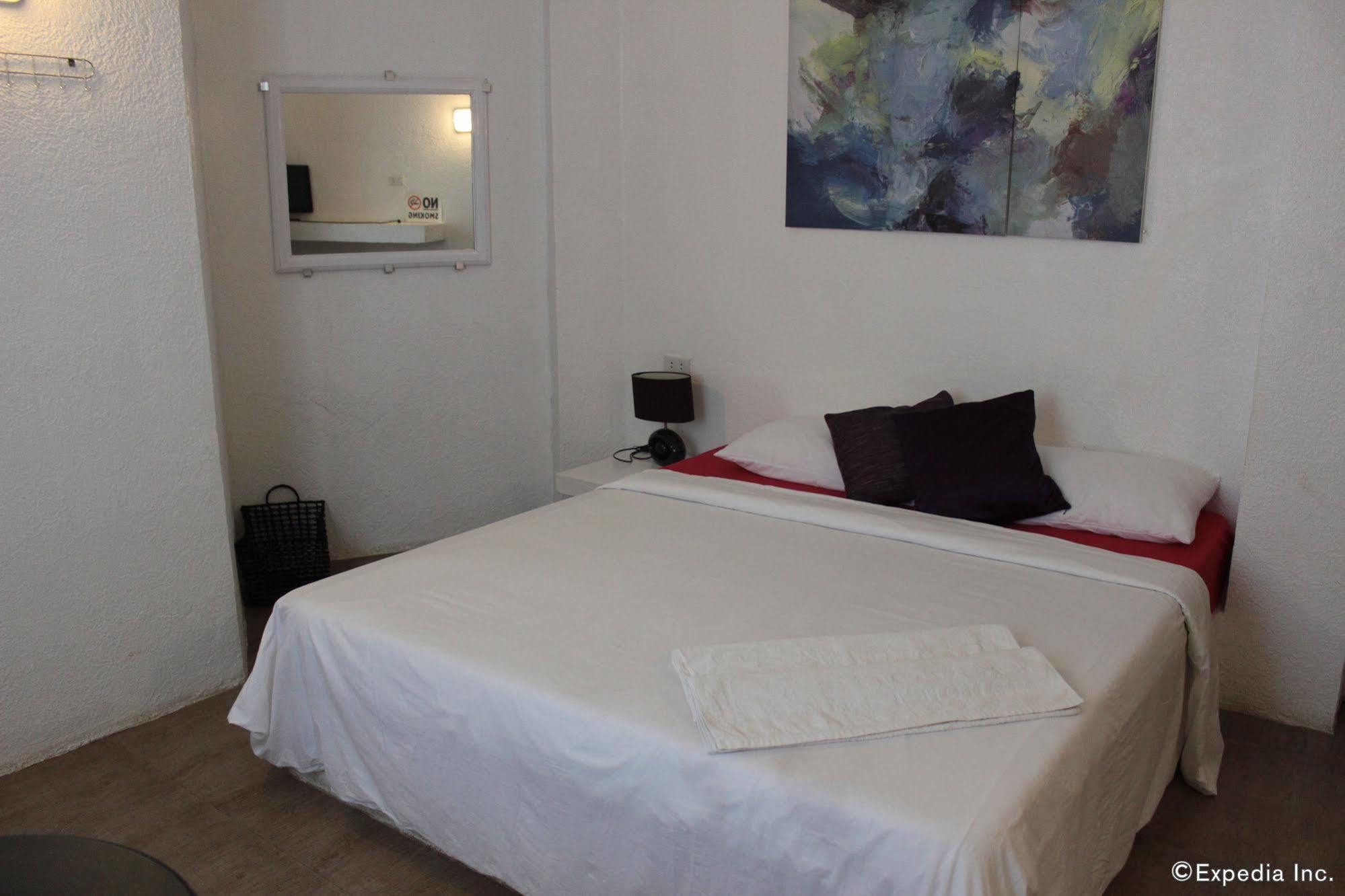 Sea Horse Guest House Coron Bagian luar foto